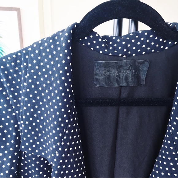 Reformation Blazer - Picture 4 of 7